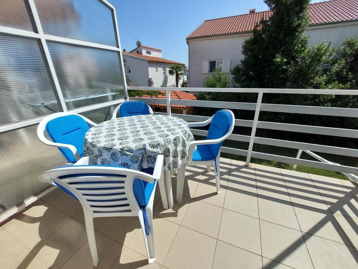 Apartments Neva & Neva Beach House Srima Exterior foto