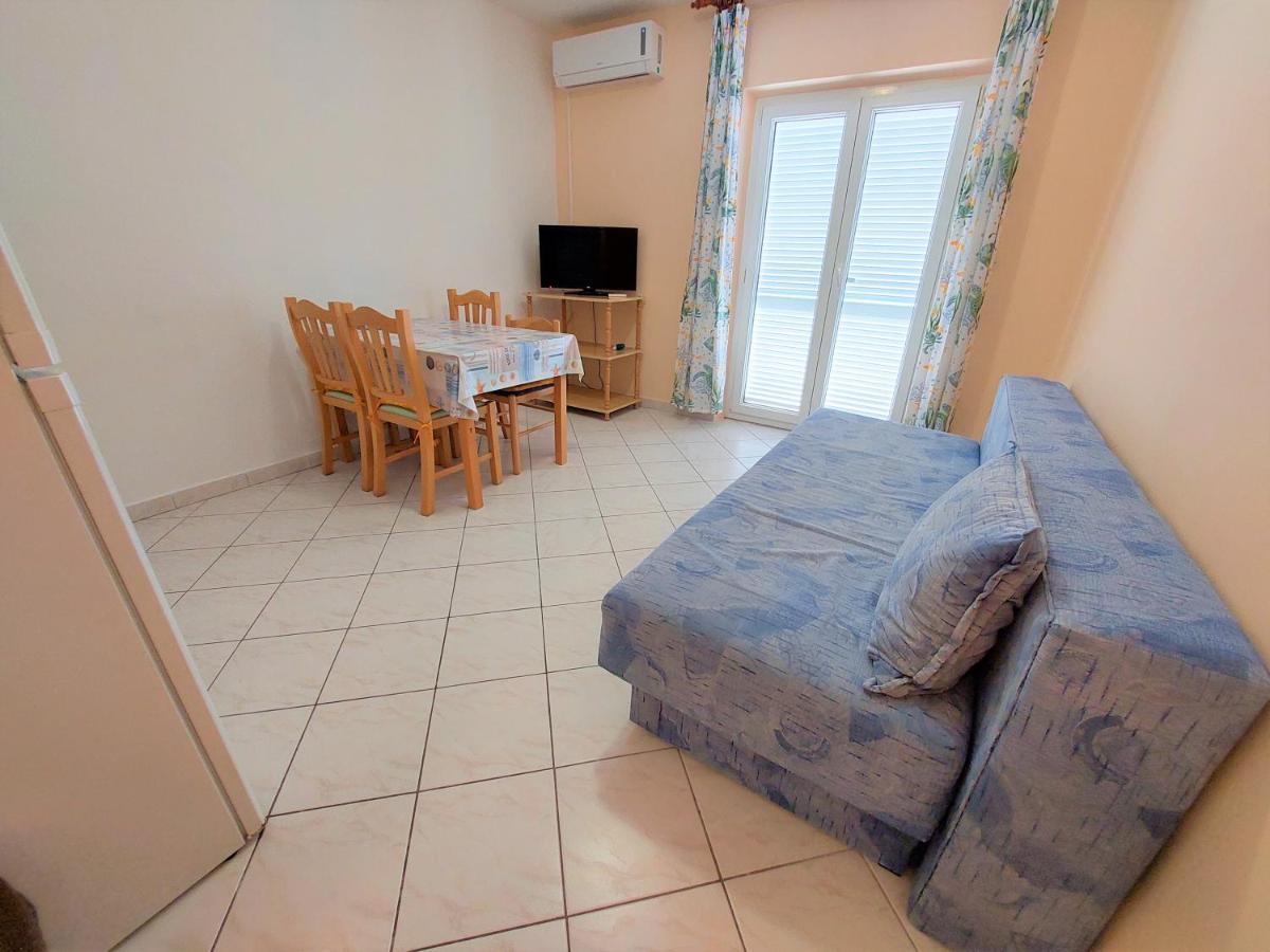 Apartments Neva & Neva Beach House Srima Exterior foto