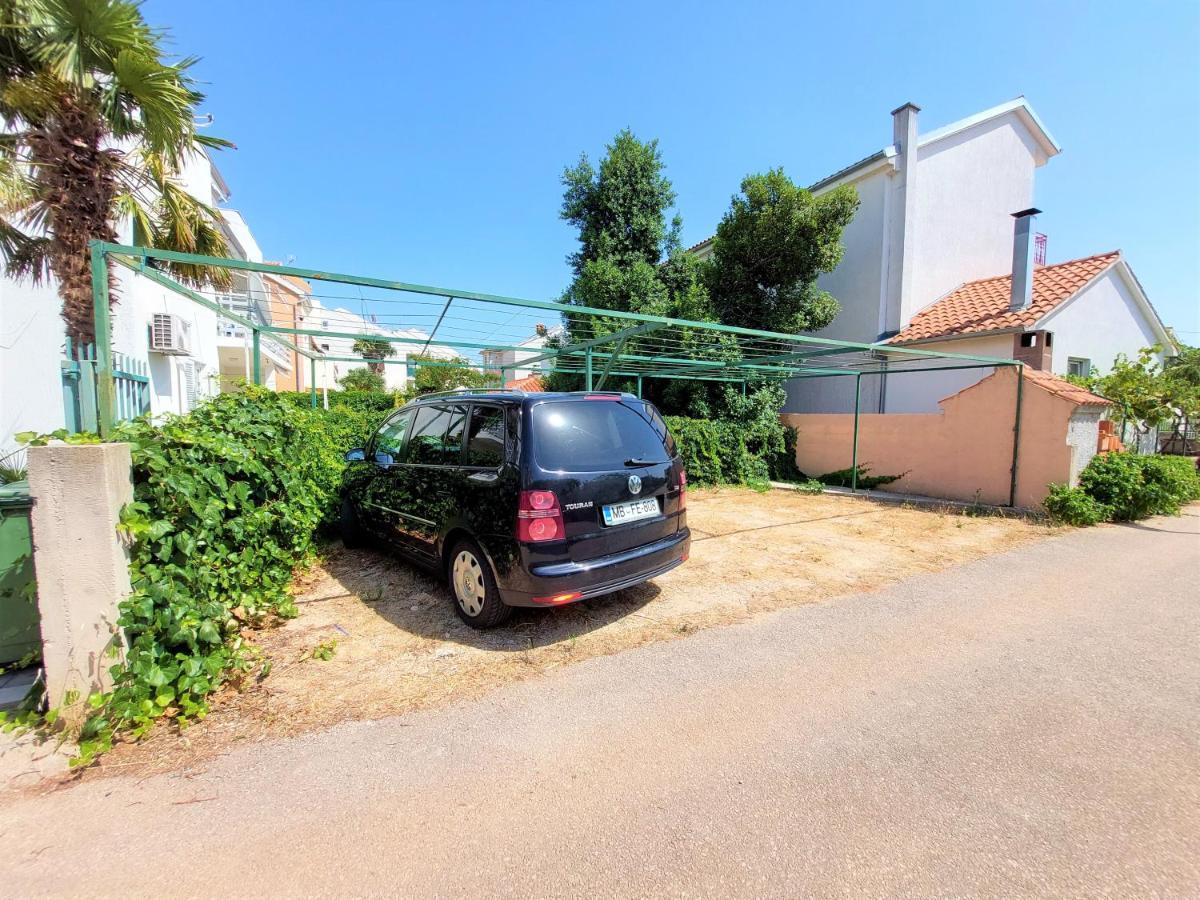 Apartments Neva & Neva Beach House Srima Exterior foto